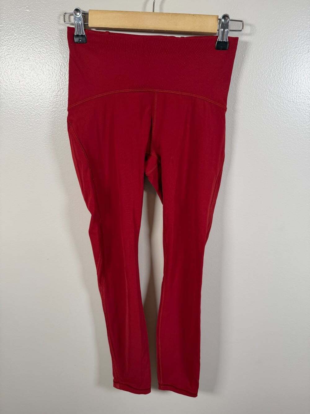 Lululemon Train Times 7/8 Pant 25" Size 4 Dark Sport Red Athletic Workout Gym
